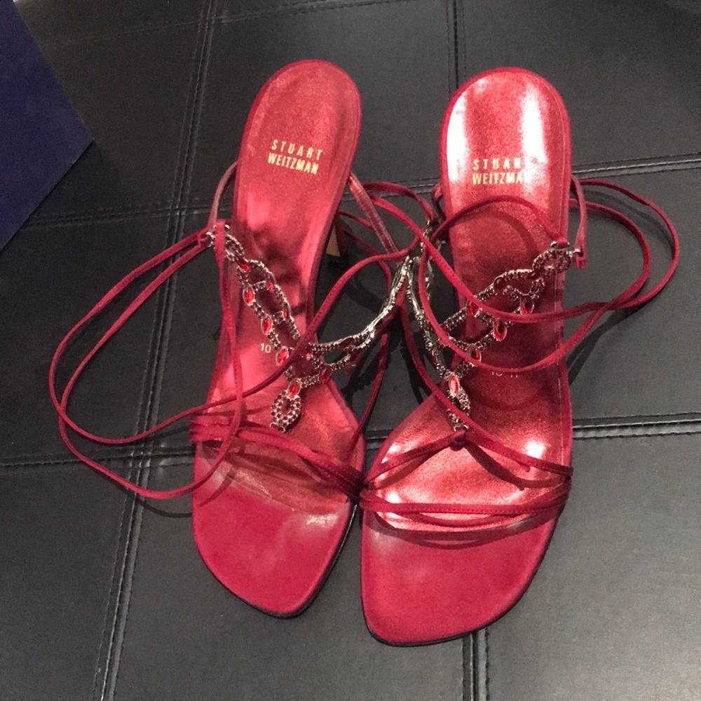 Stuart Weitzman - Picture 4 of 8
